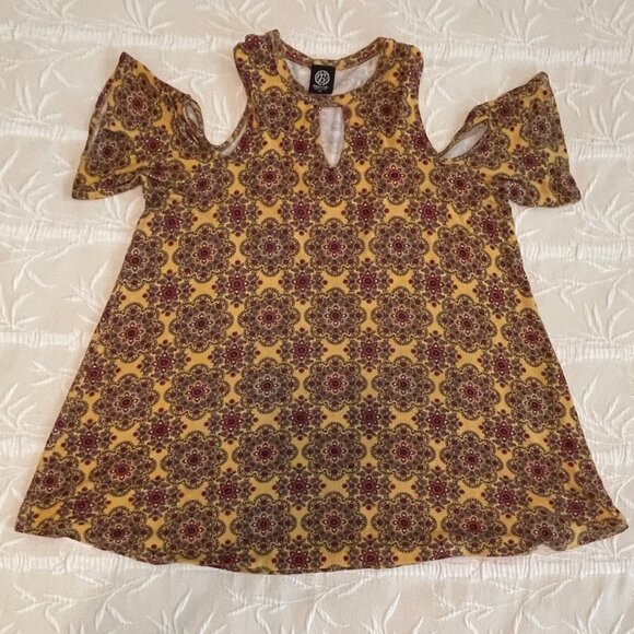 BOBEAU Cold Shoulder Flowy Top for Women Size XL - Picture 3 of 11